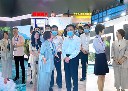 一号娱乐LED显示屏震撼亮相第十九届文博会！