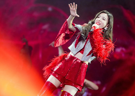 于文文无锡演唱会,一号娱乐舞台LED透明屏闪耀全场